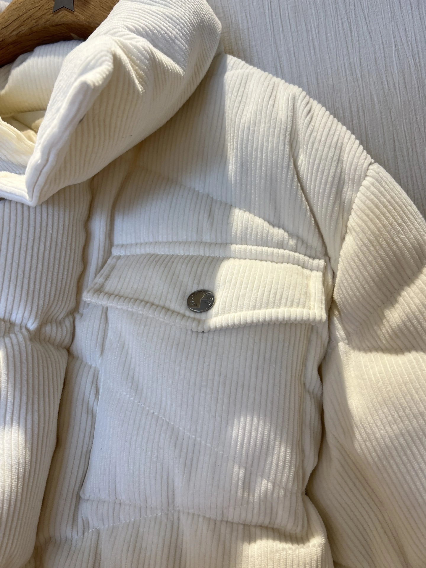 wg.luxury- 7o9385r Down jacket item:D-F000J3099T